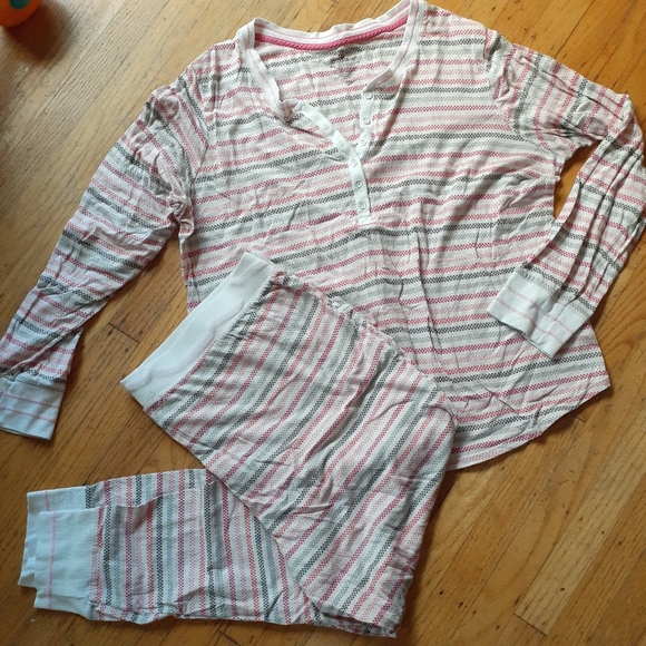 Cuddl Duds Other - Pajama set